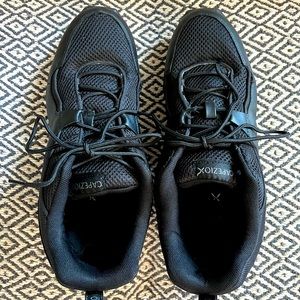 Capezio Mens Sneaker Dance Shoes Size 13.5
